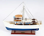 Wooden Dickie Walker Boat Model – Handcrafted Collectible Decor