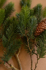 Artificial fir spray with pine cones by Kalalou