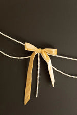 velvet bow garland,