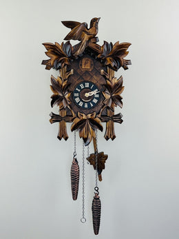Cuckoo Clock With Hand-Carved Maple Leaves – 14 Inch With Five Leaves and One Bird by River City Clocks
