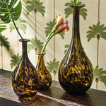  set of 2 glass vases,