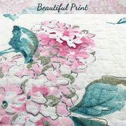 Classic Floral Quilt Set – Soft Scalloped Finish
