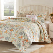 Greenland Home Fashions Chloe 3-Piece Reversible Floral Cotton Quilt Set with Cream Backing
