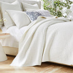 Greenland Home Fashions Monterrey 3-Piece Antique White Quilt Set