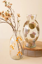 Set of 2 Botanical Glass Vases With Embedded Floral Details 12