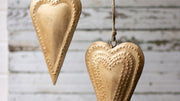 Vintage-Inspired Metal Heart Accents – Set of Two