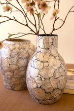 iridescent vase,