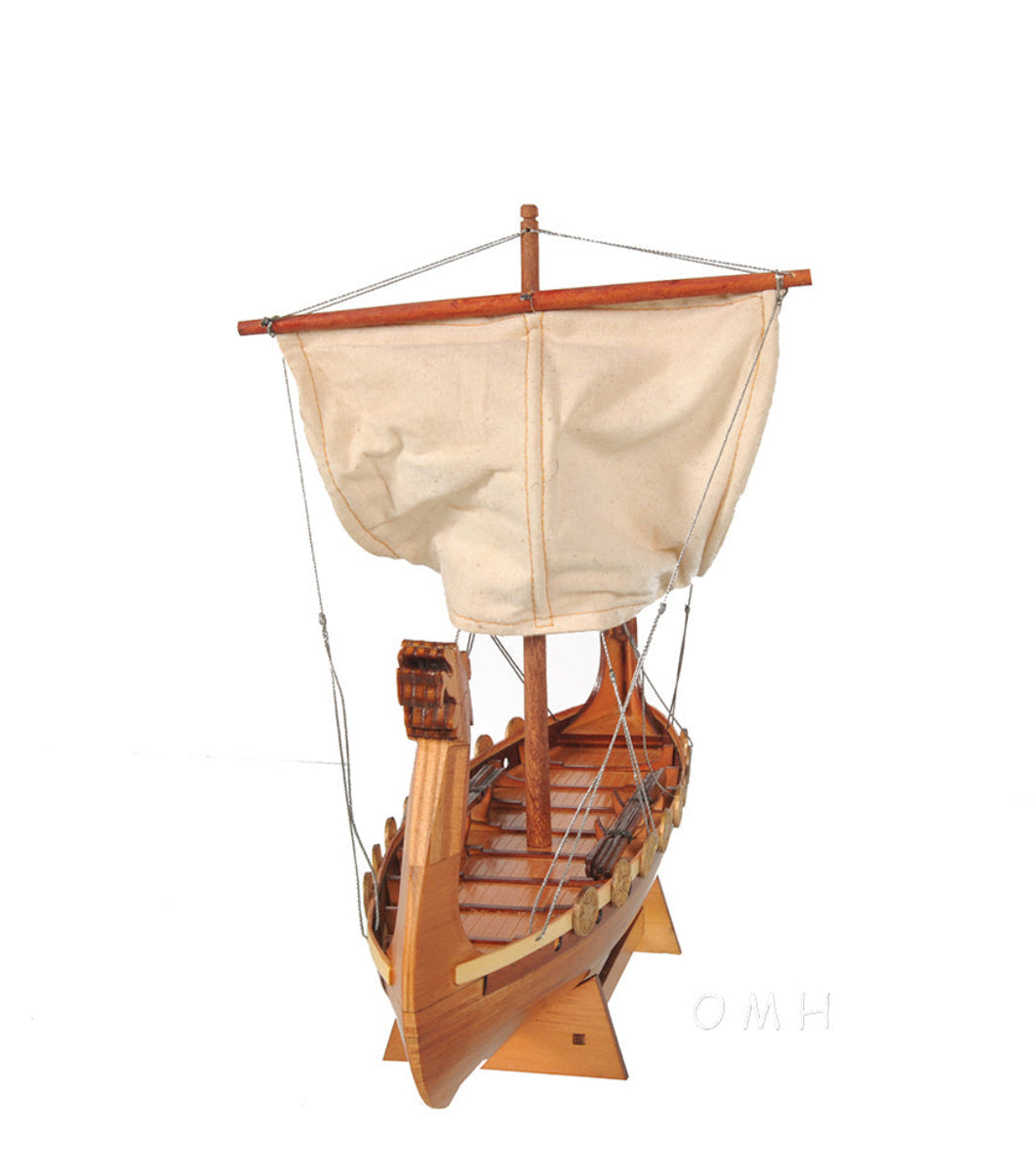 Viking Drakkar Model 12.5