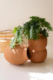 Textured Terracotta Crackle Vases With Rustic Finish 11