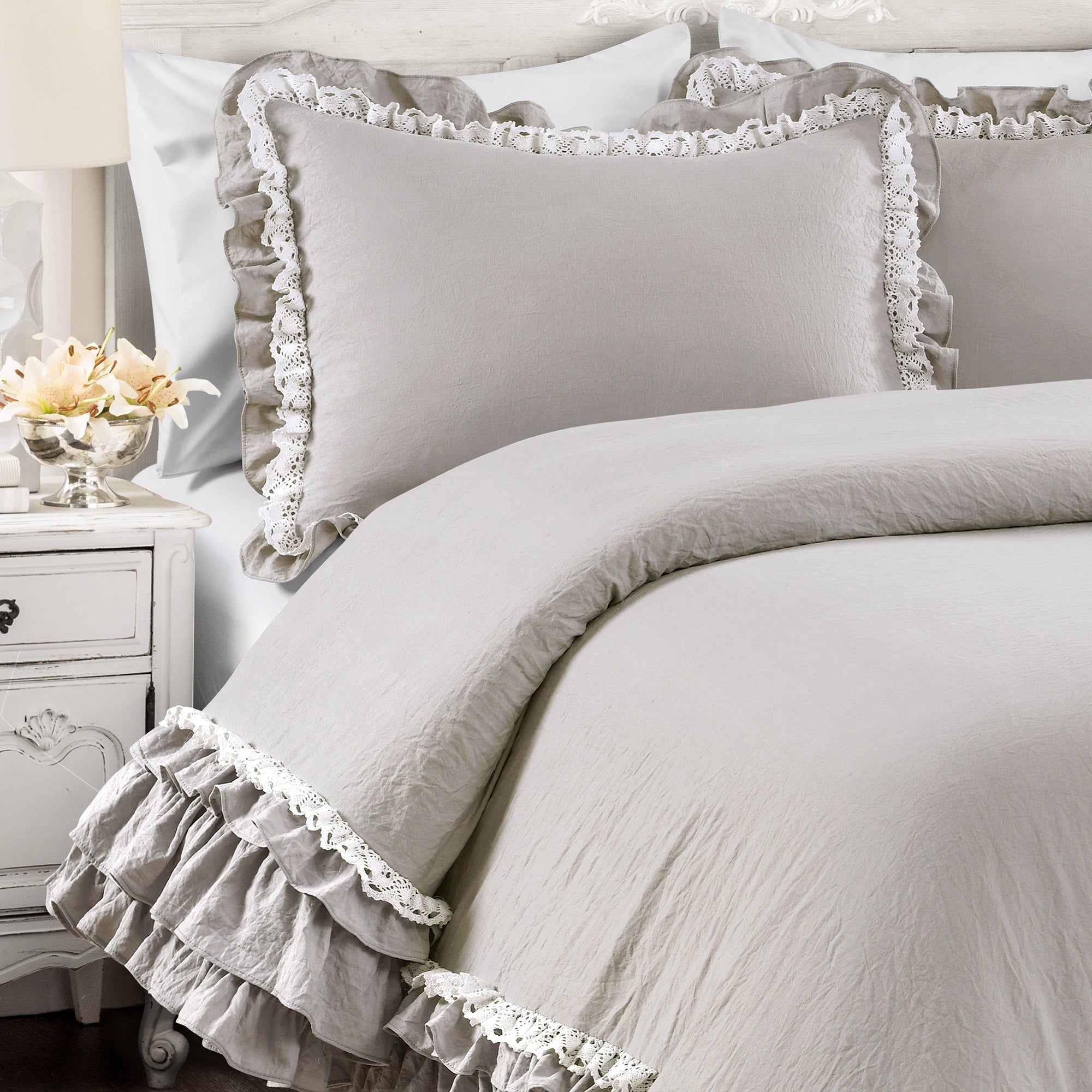 Ella Ruffle Lace 3 Piece Quilt Set, Lush Decor