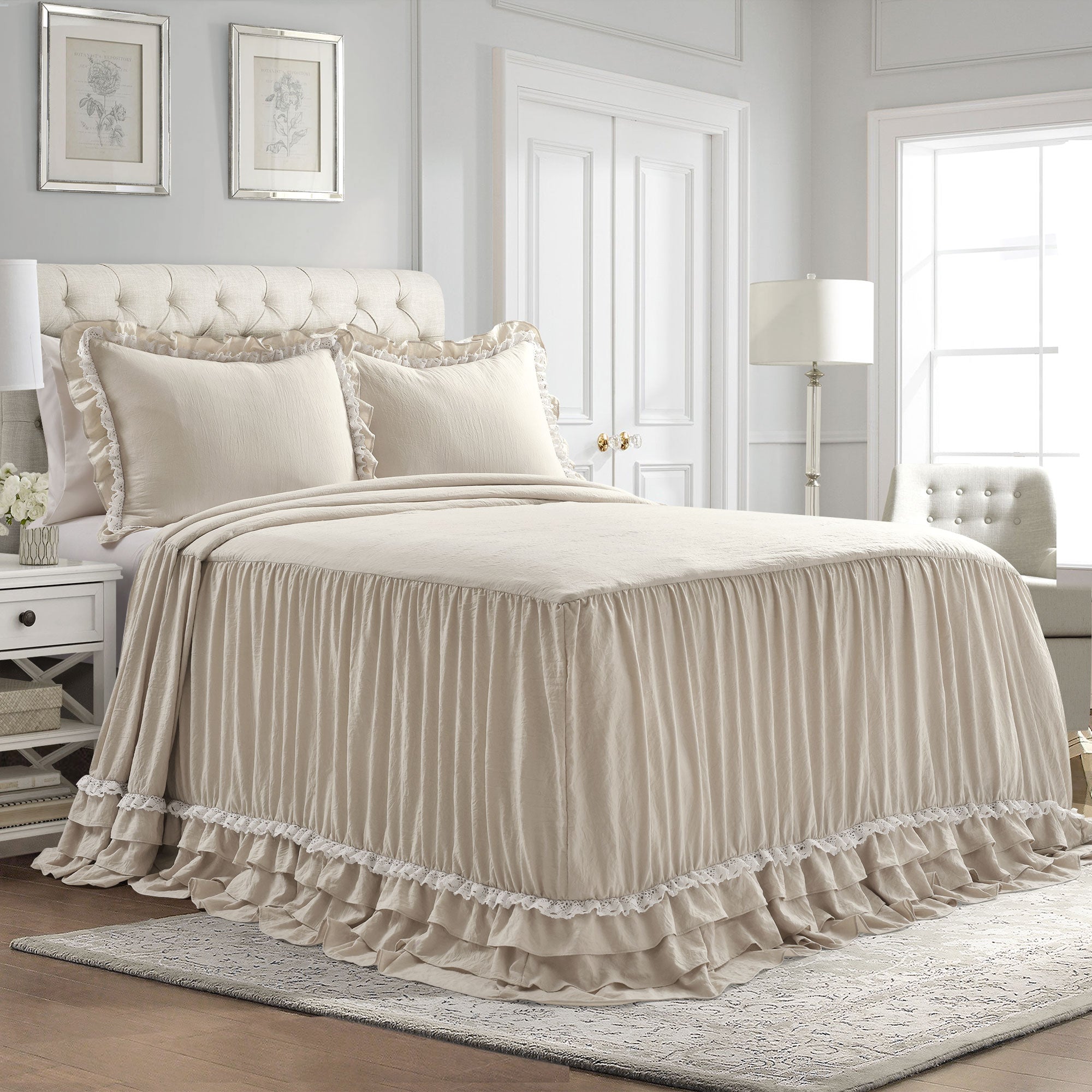 Lush Decor Ella Shabby Chic Ruffle Lace Quilt White 3PC Set King