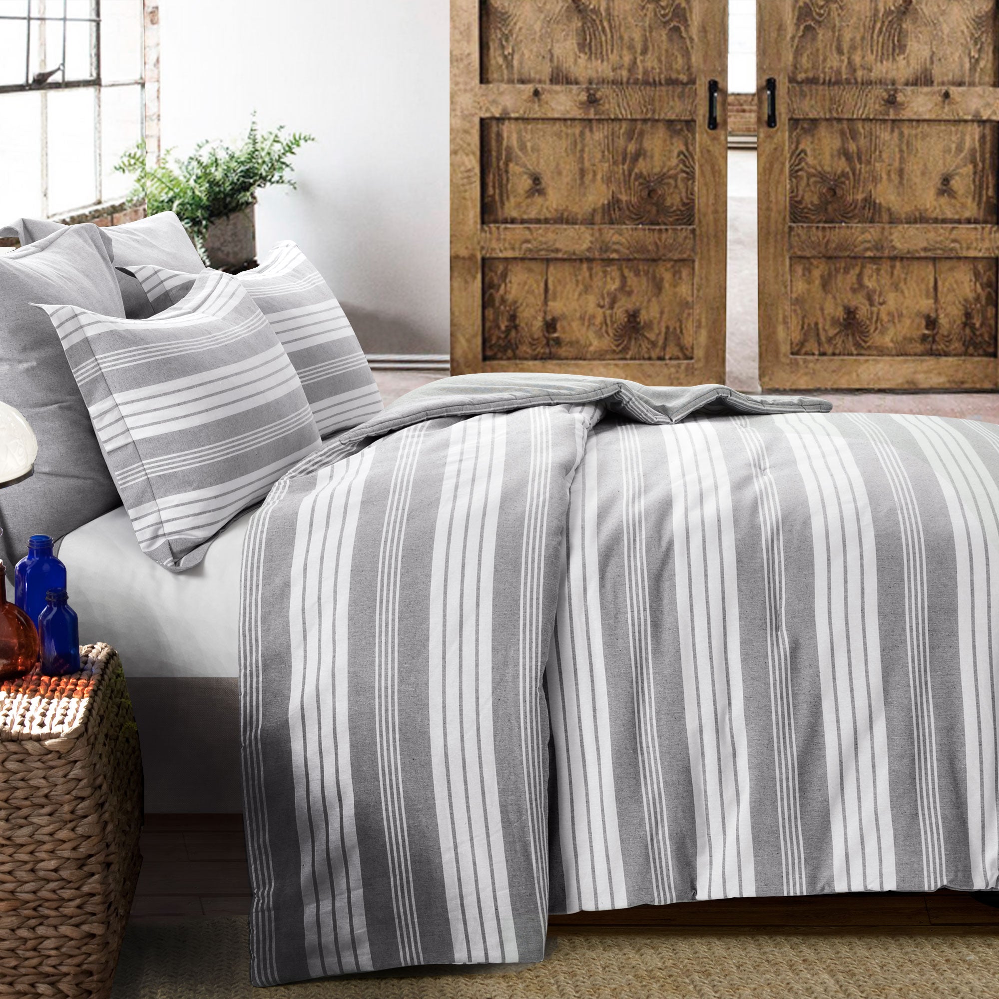 Lush Decor Farmhouse Stripe Comforter Red Set Full/Queen