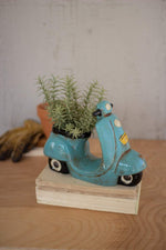 Kalalou CDV1937 Ceramic Moped Planter