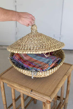 Kalalou A6282 Round Seagrass Basket with Lid and Clasp