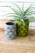 Kalalou H3727 Set of Two Round Scalloped Clay Planters - One Each Color