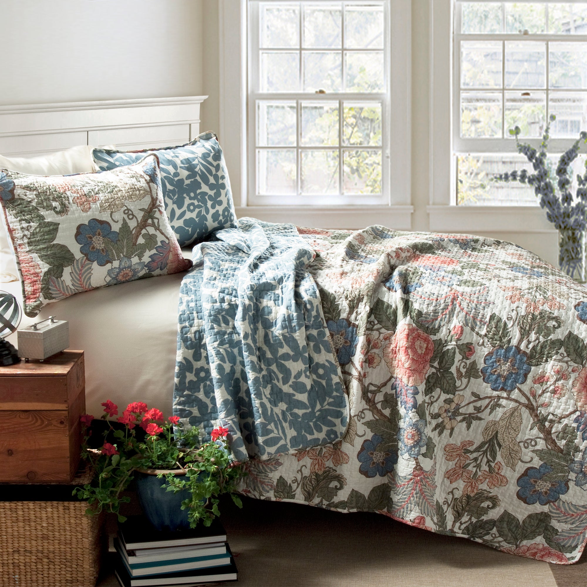 Lush Decor Sydney Quilt Green & Blue Set