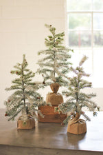 Kalalou CYF1219 Set Of Three Artificial Pine Trees W Snow Detail & Burlap
