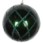 Vickerman Mt198224D 6" Emerald Candy Finish Net Ball Ornament With Glitter Accents 2 Per Bag