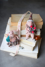 Kalalou CHB2190 Felt Christmas Pig Ornaments Set of 2
