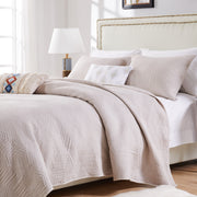 Greenland Home Fashions Parker Linen Quilt Set Solid Color Geometric Embossed Coverlet with Shams